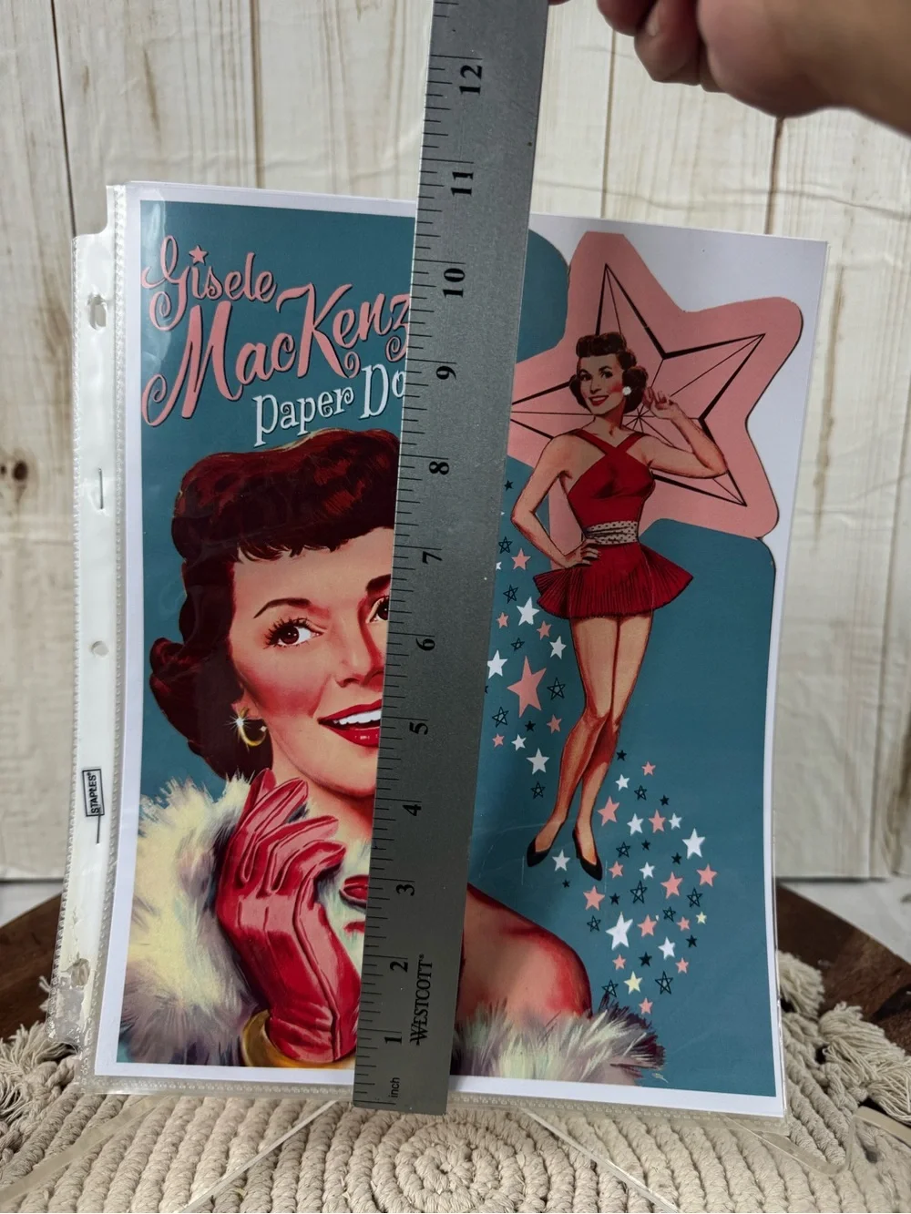 Gisele Mac Kenzie Paper Dolls Vintage-Style Blue and Pink Set.